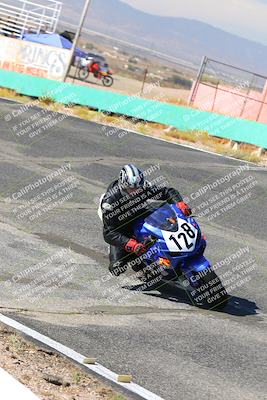 media/Oct-15-2022-TrackXperience (Sat) [[8f70b8b0be]]/Group 2/session 2 turn 3 and 4/